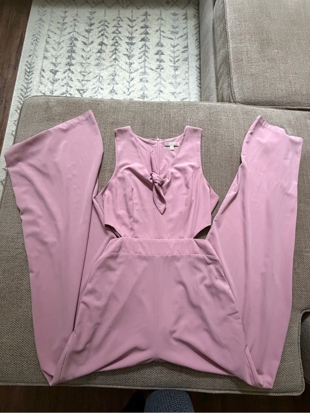 Mauve Pink Sleeveless Knot-Front Jumpsuit